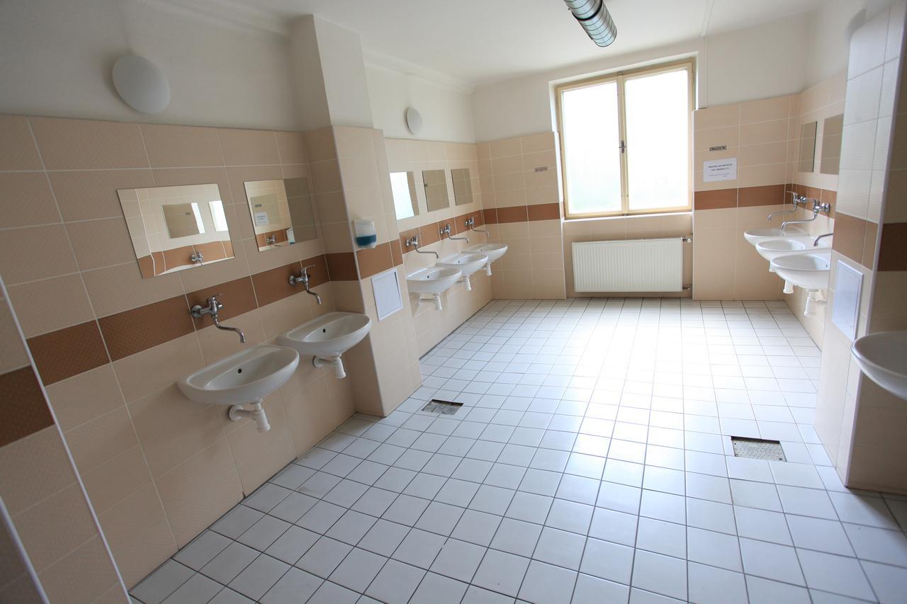 Bubenec Hostel